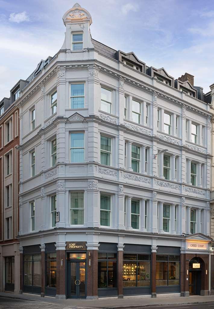 Lost Property St Pauls London, Curio Collection By Hilton Luaran gambar