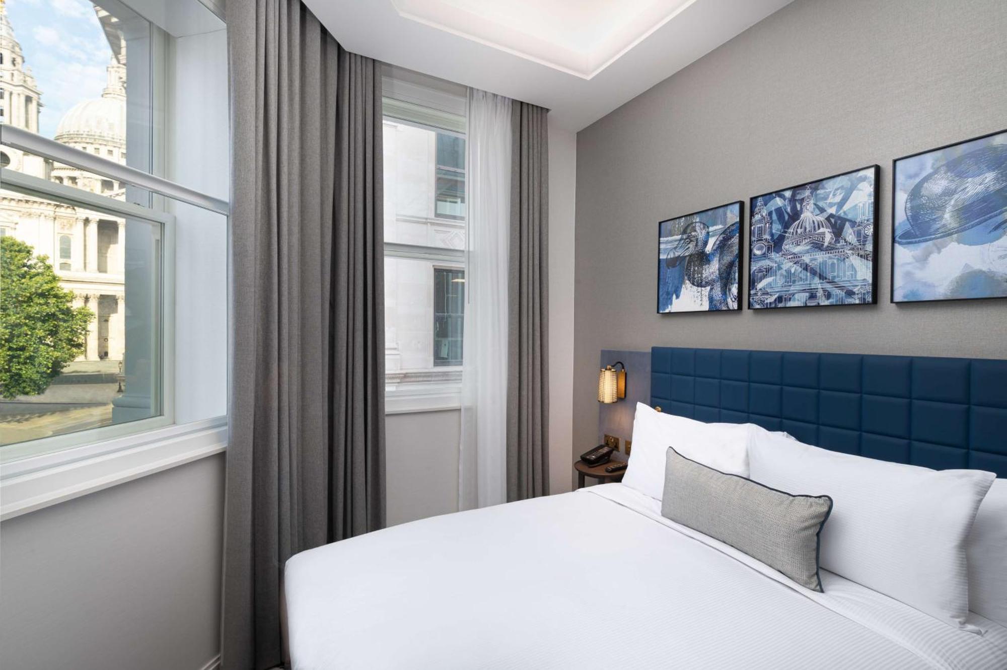 Lost Property St Pauls London, Curio Collection By Hilton Luaran gambar